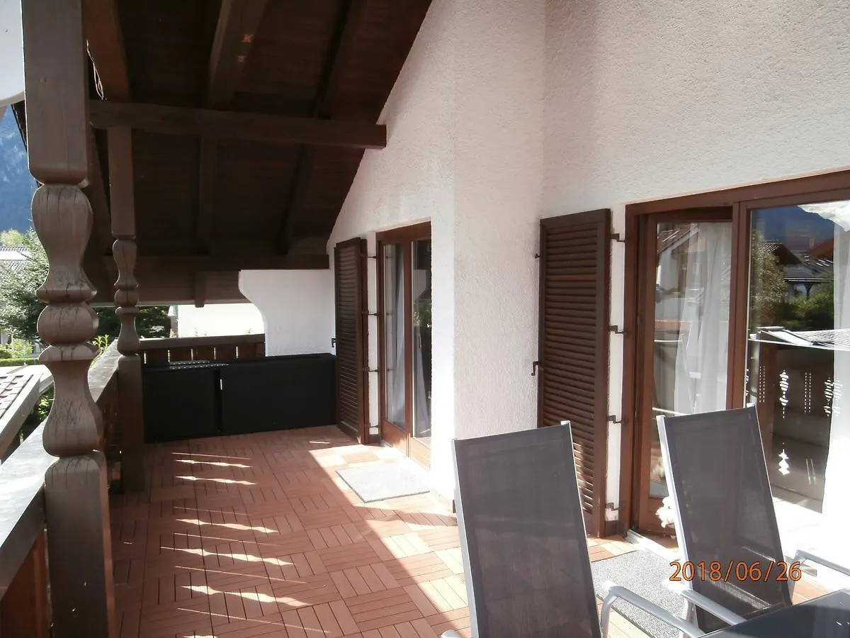 Apartament Ferienwohnung Anna Garmisch-Partenkirchen