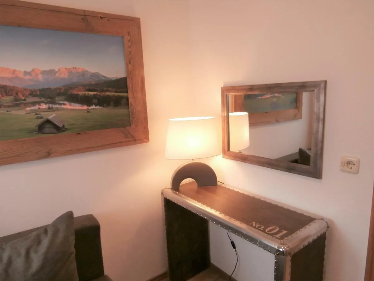 Apartament Ferienwohnung Anna Garmisch-Partenkirchen